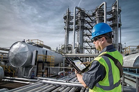 Push-to-Talk Solutions for Oil and Gas Industry